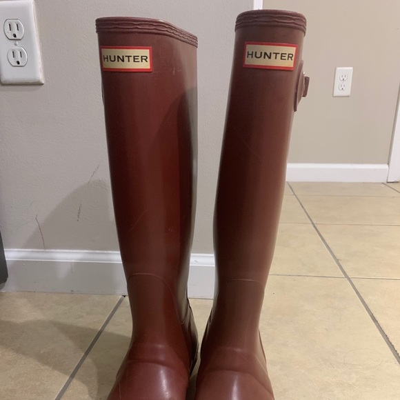 Tall Hunter Boots - Picture 3 of 5